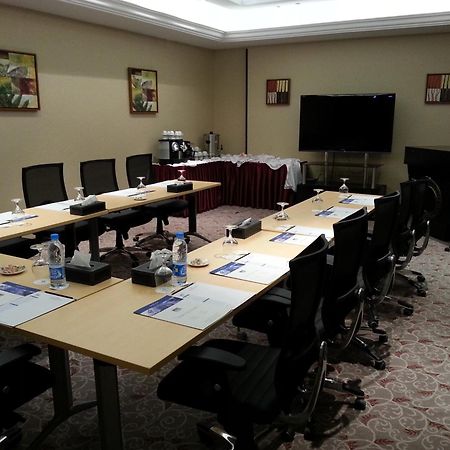 Mena Hotel Al Jubail Exterior photo